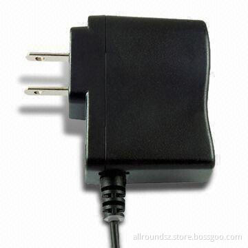 Mobile Battery Travel Charger with CE and RoHS Certifications, Safety and Reliability
